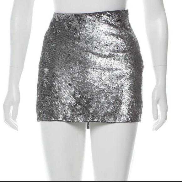 Haute Hippie Dresses & Skirts - Haute Hippie Bergdorf Goodman 100% Silk Sequined Gray Mini Skirt SZ Small
